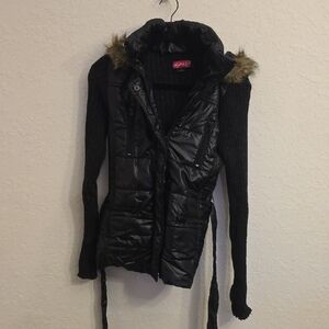 Y2K Black Sweater/Puffer Vest with Faux Fur Trim